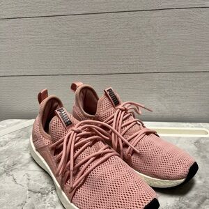 Puma NRGY W/ Soft Foam Pink shoes size 9